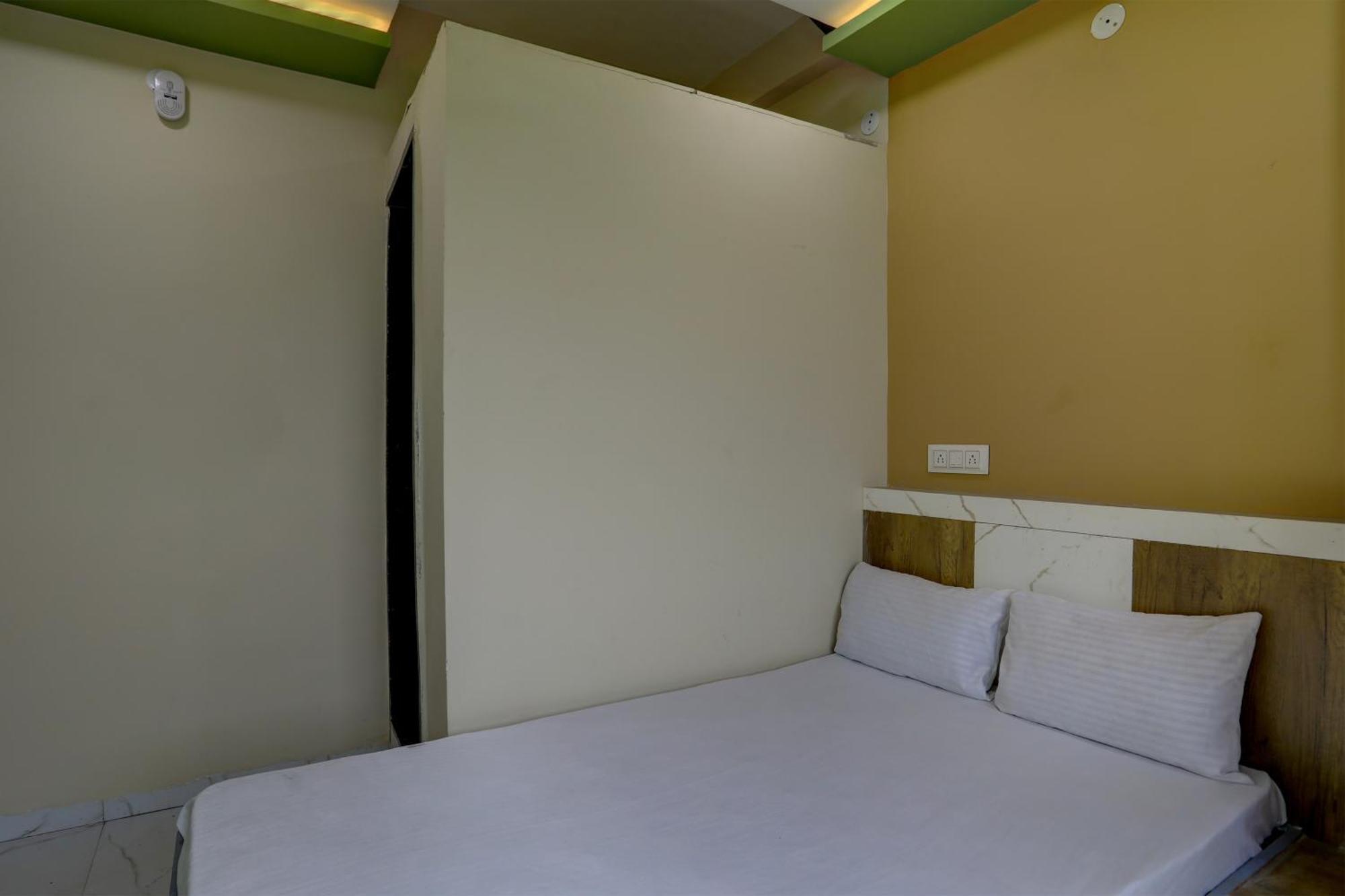 Spot On Hotel Ronak Place Indore Exterior photo