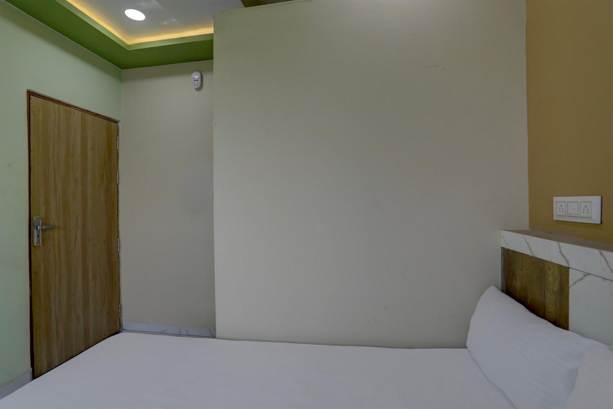 Spot On Hotel Ronak Place Indore Exterior photo