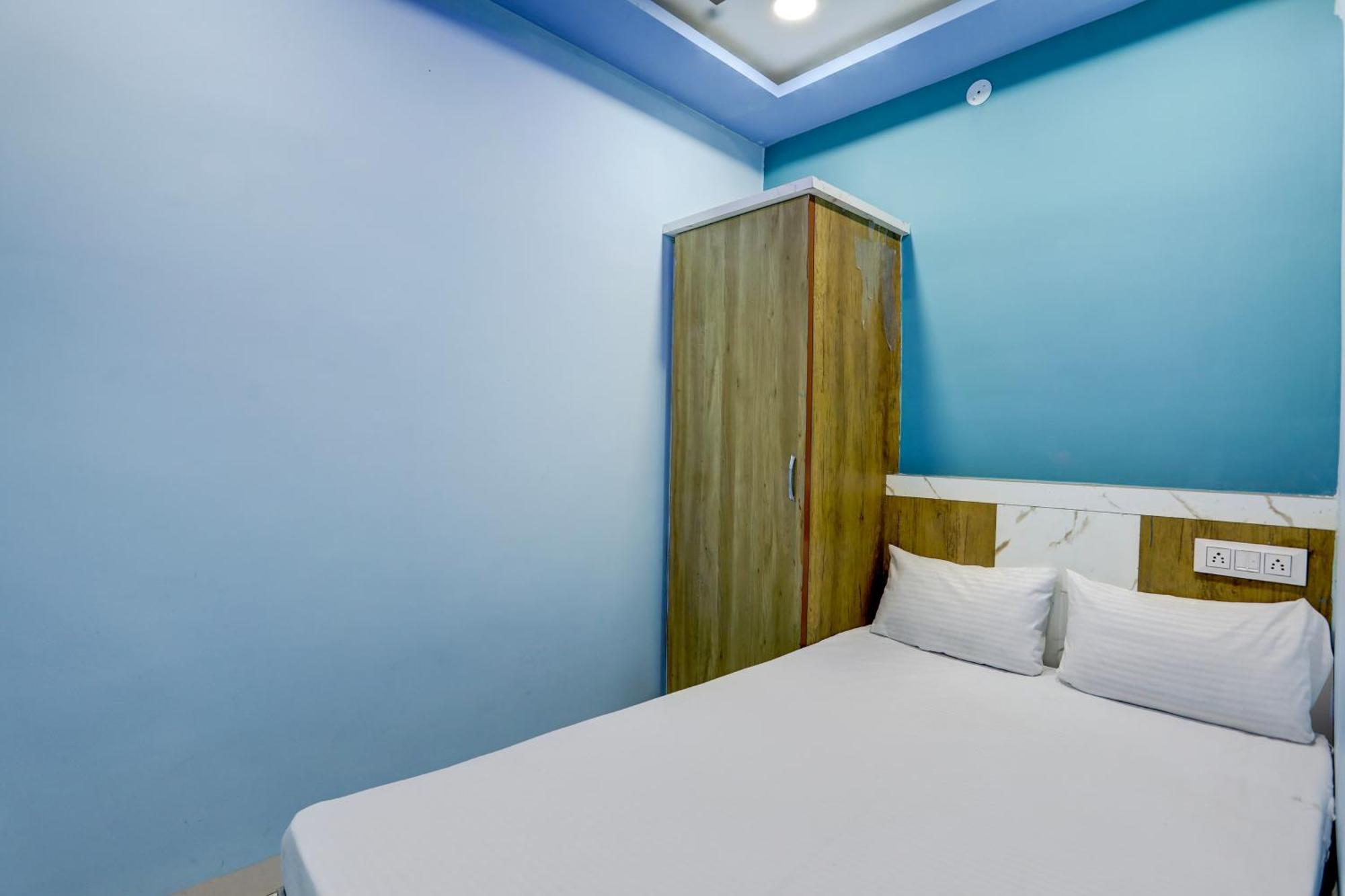 Spot On Hotel Ronak Place Indore Exterior photo